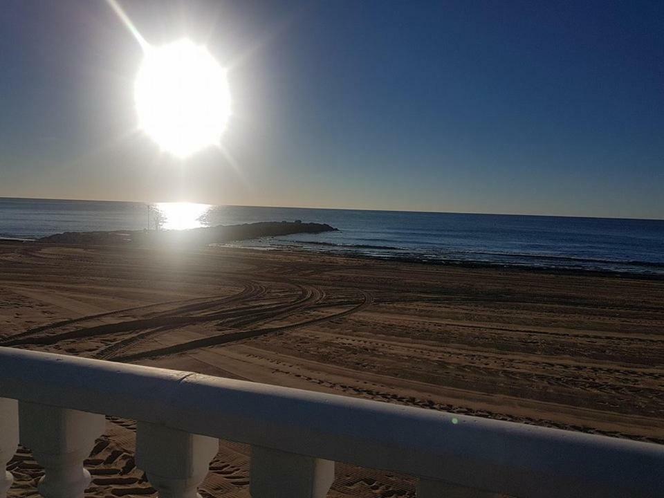 Vip, First Line,Sea View, Beach Apartamento Torrevieja Exterior foto